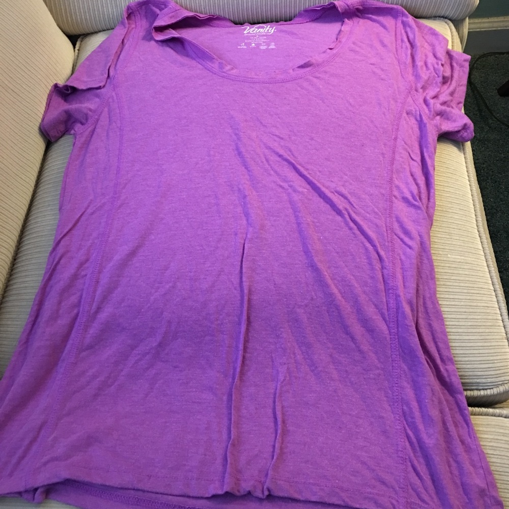 Workout shirt