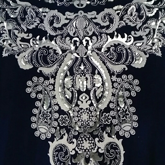 Metallic Ornate Design Shirt Size XL - Picture 2 of 4