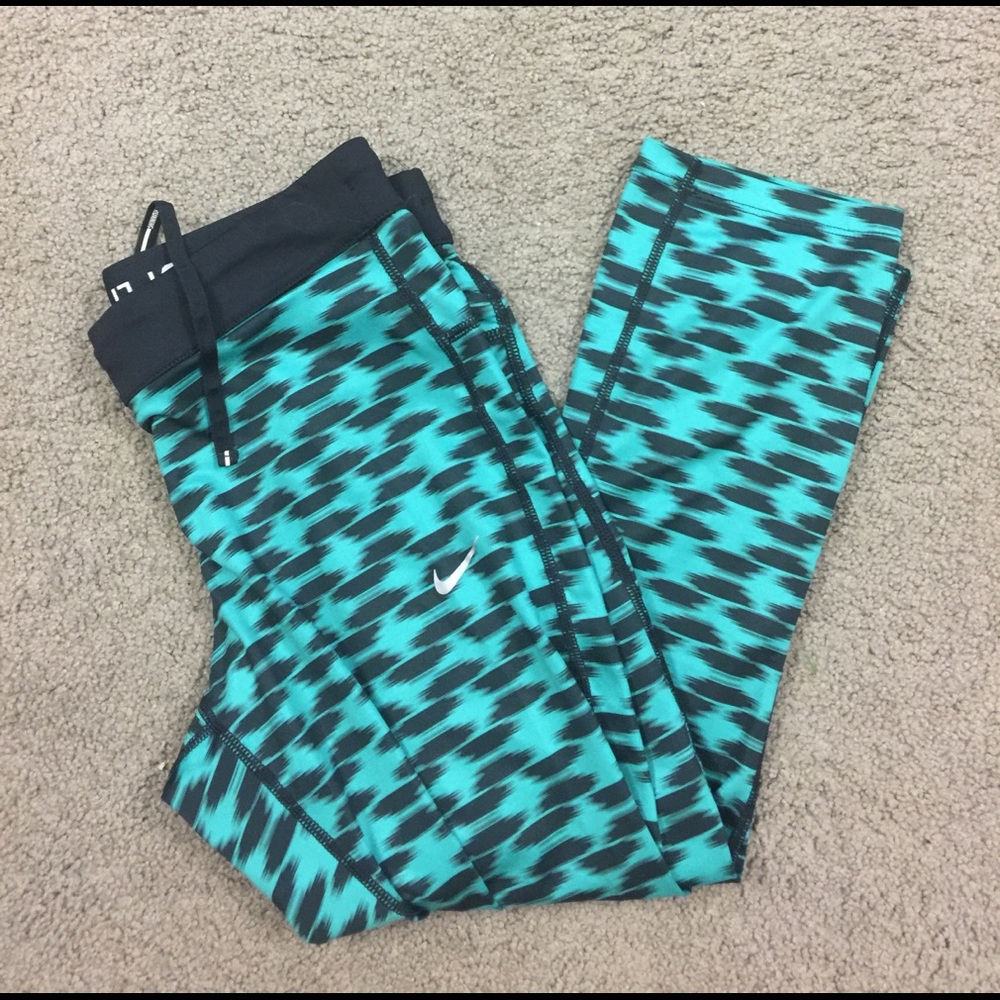 Nike leggings