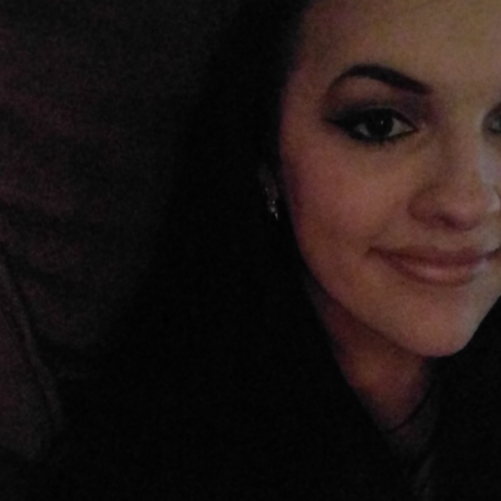 Meet your Posher, Katelyn