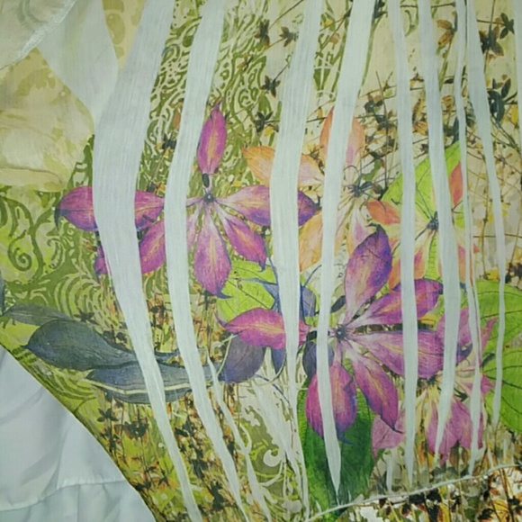 Charlotte Russe Top Size XL - Picture 2 of 3