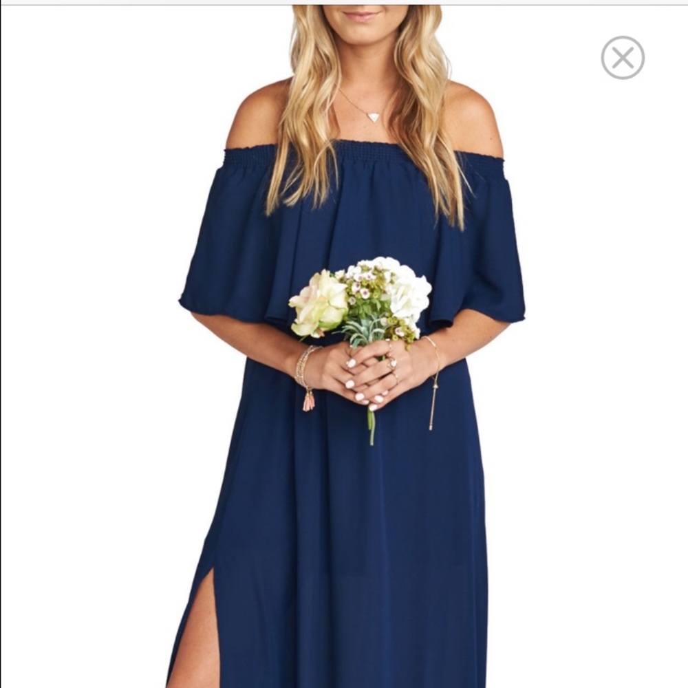 Show Me Your Mumu
Hacienda Off the Shoulder Gown