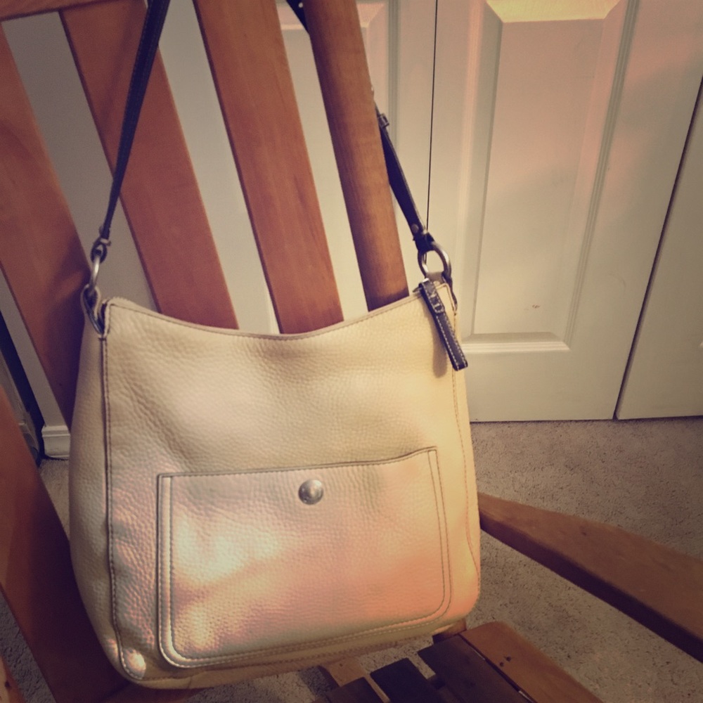 Coach Handbag Chelsea Beige Hobo  F0782-F10891
