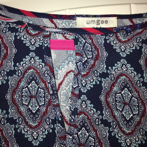 Dress - Picture 3 of 3