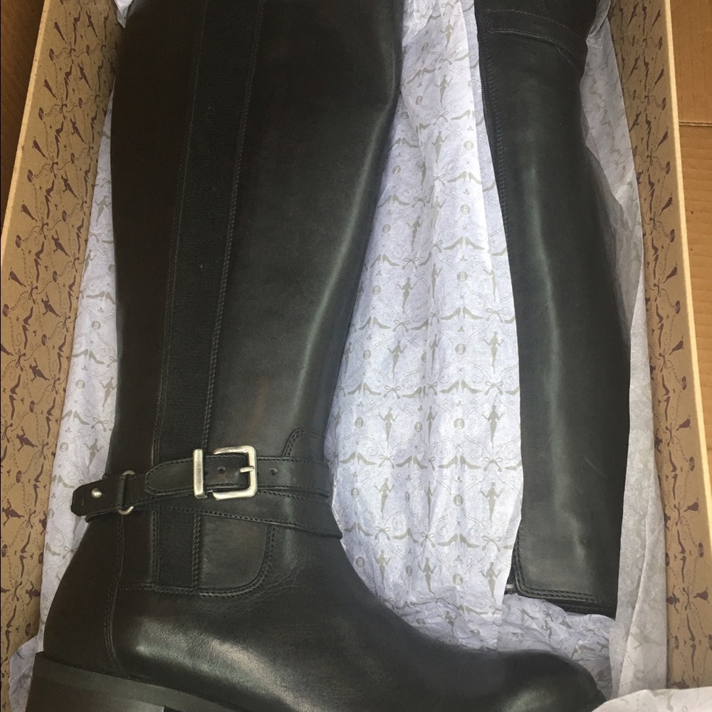 Brand new Clarks boots