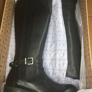 Brand new Clarks boots