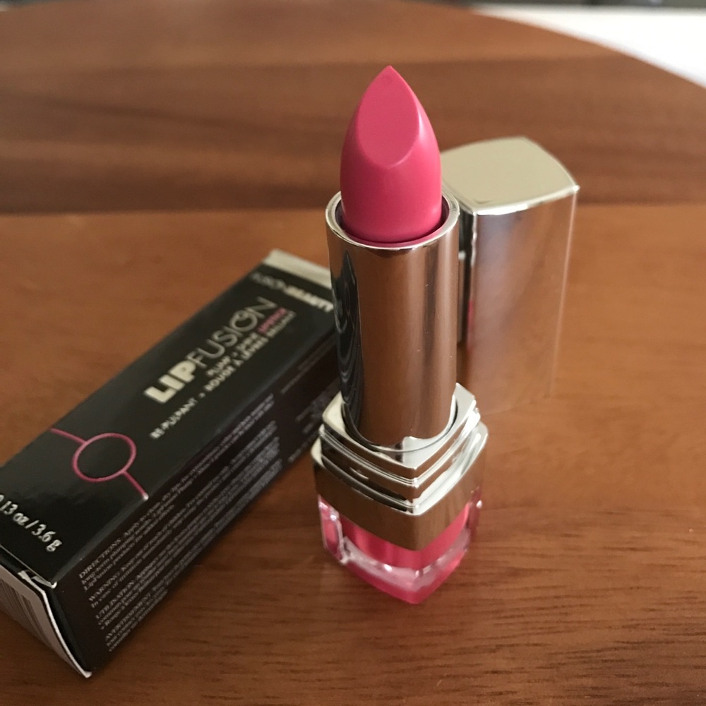 LipFusion Plump & Shine Lipstick - Babydoll
