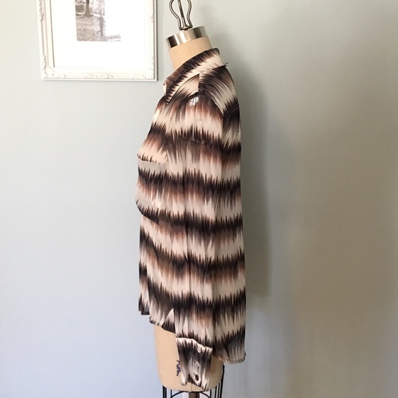 BCBG printed chiffon blouse - Picture 2 of 4