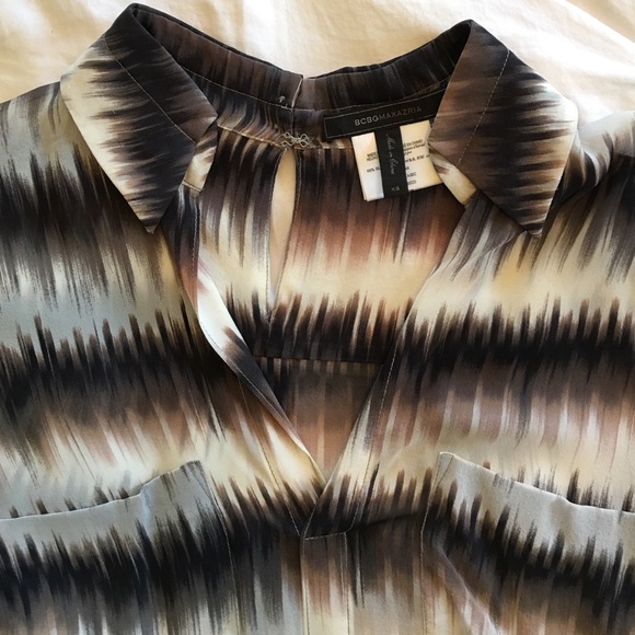 BCBG printed chiffon blouse - Picture 4 of 4