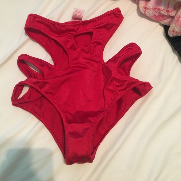 Cutout rave shorts - Picture 1 of 2