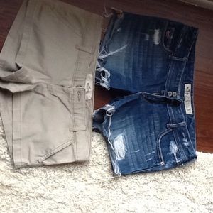 RESERVED FOR CYNTHIA099 Hollister size 5 2pr