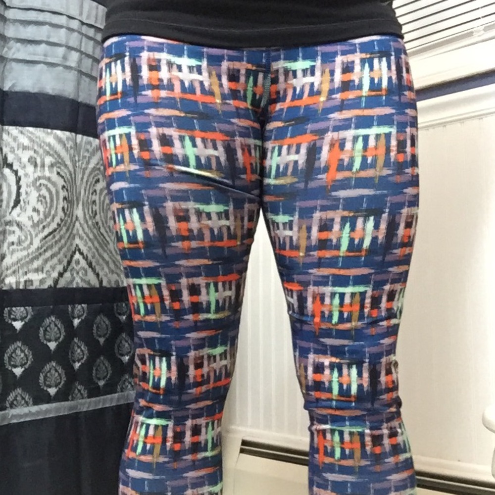 Workout leggings size medium