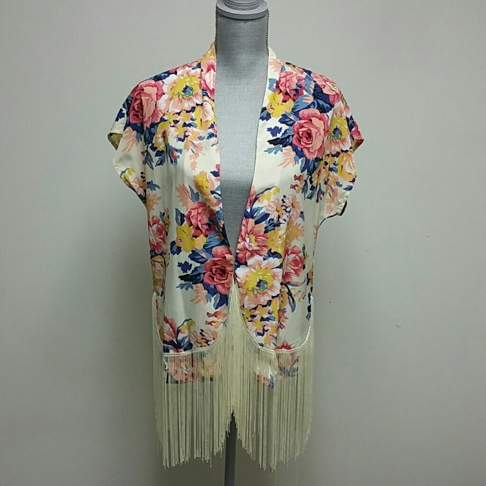 Cream floral kimono