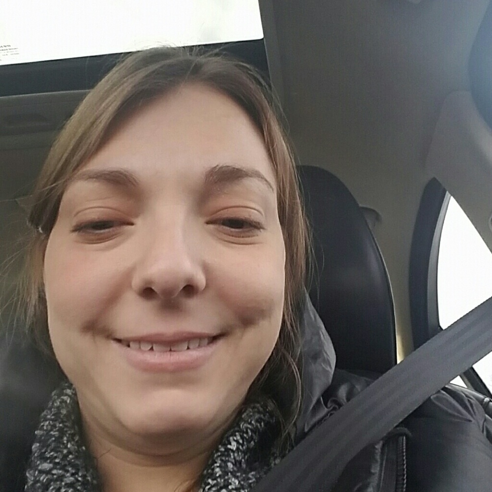 Meet your Posher, Arielle