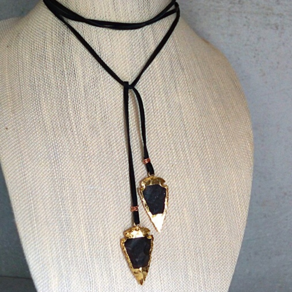 Agate Arrow Choker Necklace