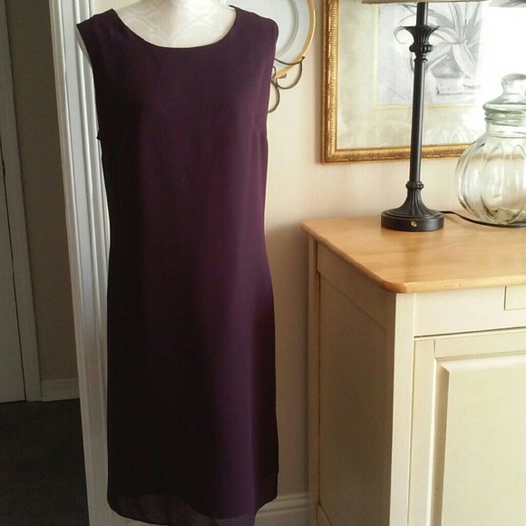 Dress - Picture 3 of 4