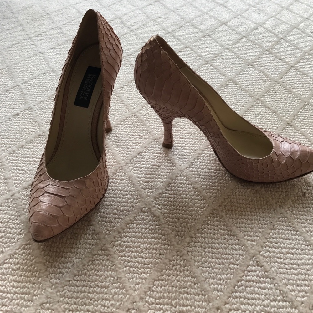 Badgley Mischka Blush Snake Skin Pump