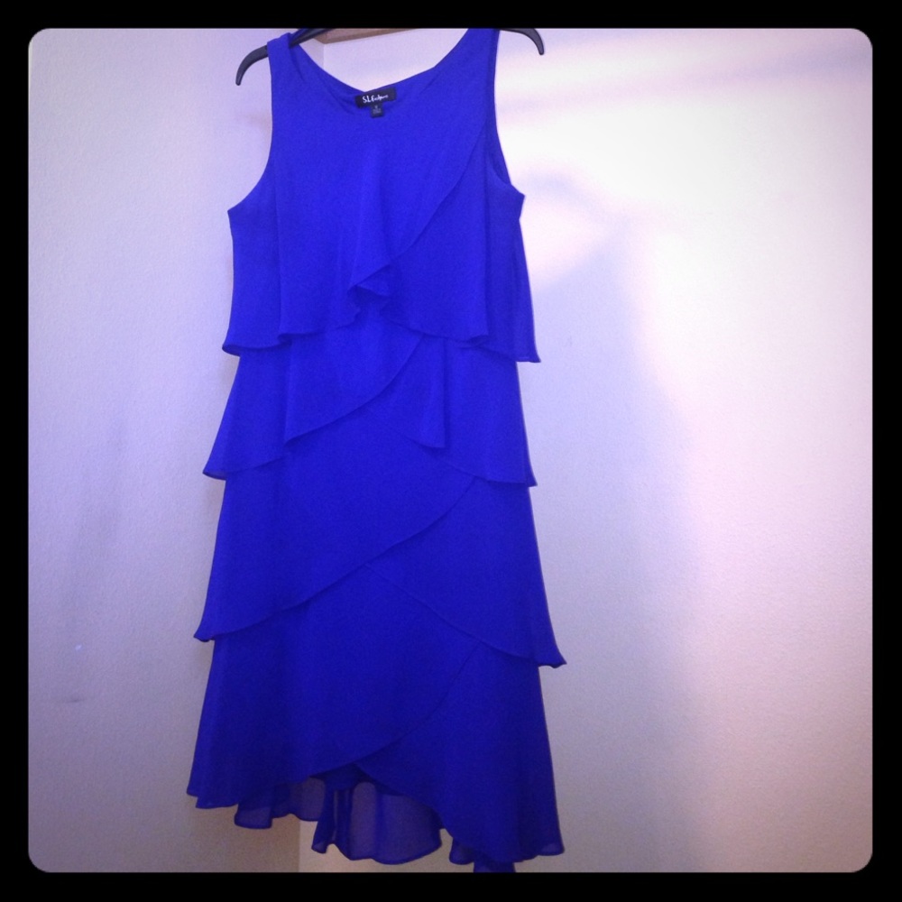 Ruffled Blue Elegant Dress