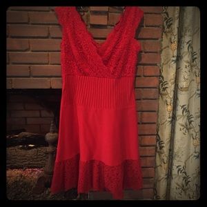 Beautiful Red Tadashi Shoji dress