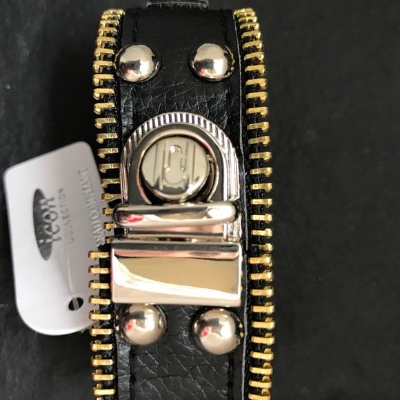 Bracelet with Nice Clasp - Picture 2 of 3