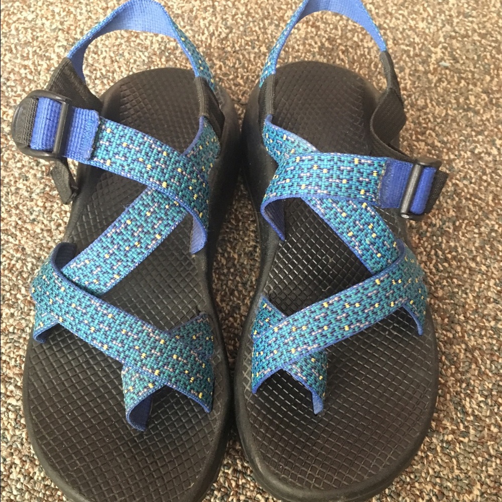 women's chacos