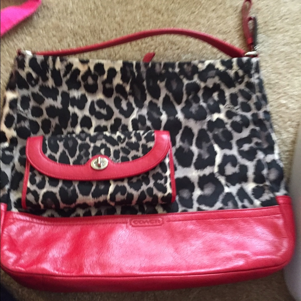 Coach purse and matching wallet