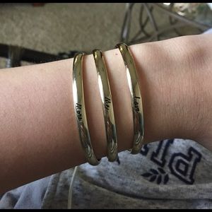 ⚠️80% OFF⚠️Victoria Secret Gold Bracelets