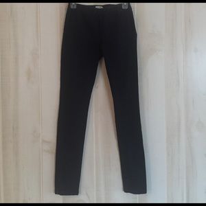 American Rag elastic waist jeggings. Size 5R