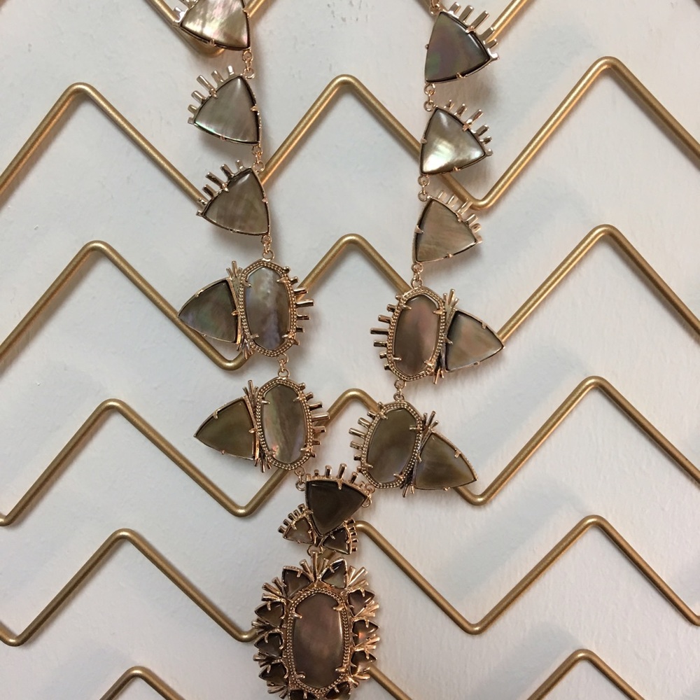 Kendra Scott Brown Pearl Rose Gold Havana necklace