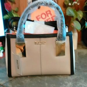 Kenneth Cole Reaction 'Triple Entry' Bag