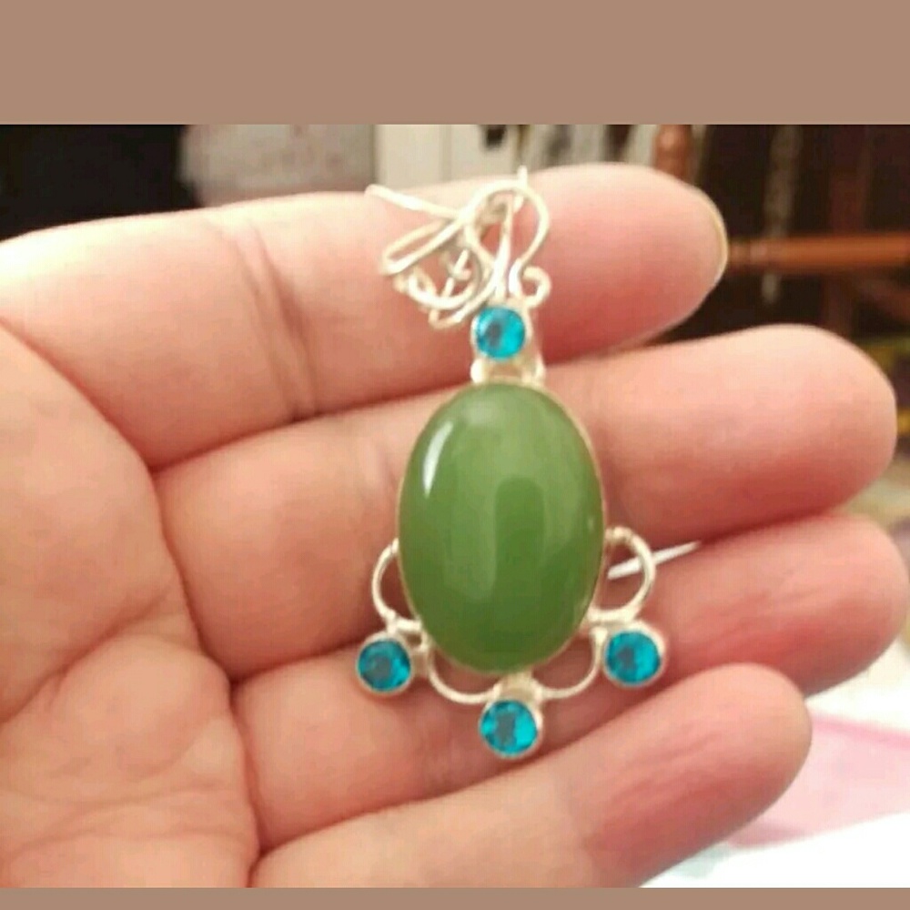 Gorgeous Green Chalcedony  .925 Necklace