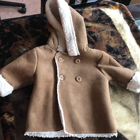 Baby b'gosh Infant size 3 months shearling coat - Picture 1 of 4