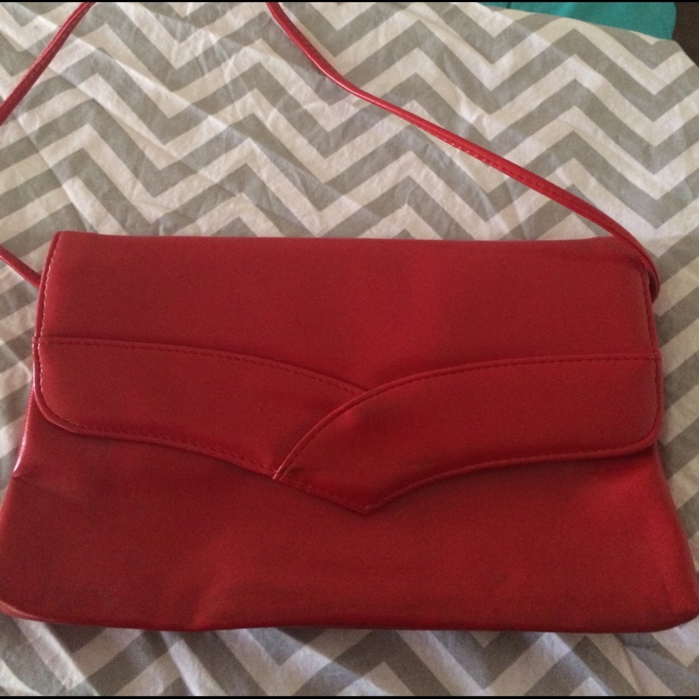 Vintage clutch