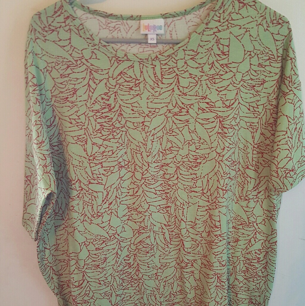 EUC XS Irma lularoe