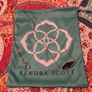 Kendra Scott Beth necklace in Hematite