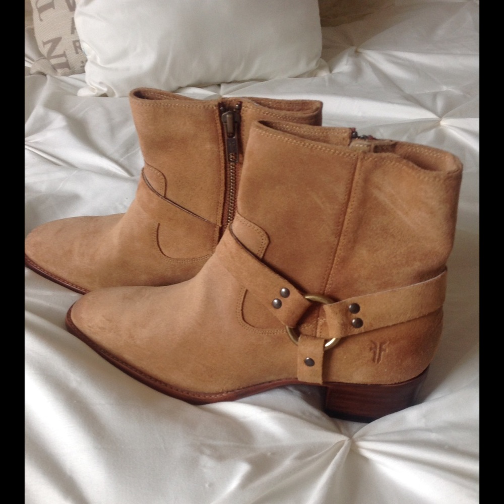 FRYE boots