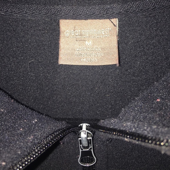 Great Northwest Sliming Fleece Vest - Picture 2 of 4