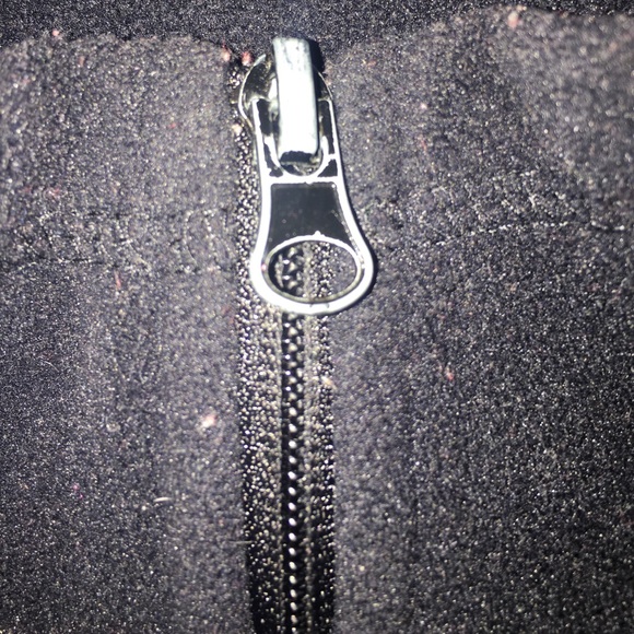 Great Northwest Sliming Fleece Vest - Picture 3 of 4