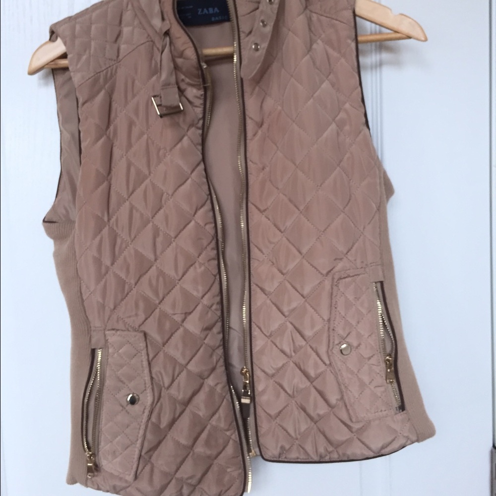 stylish puffer vest