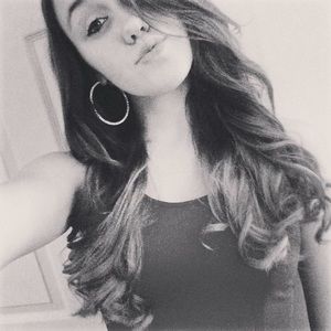 Meet your Posher, Jenna