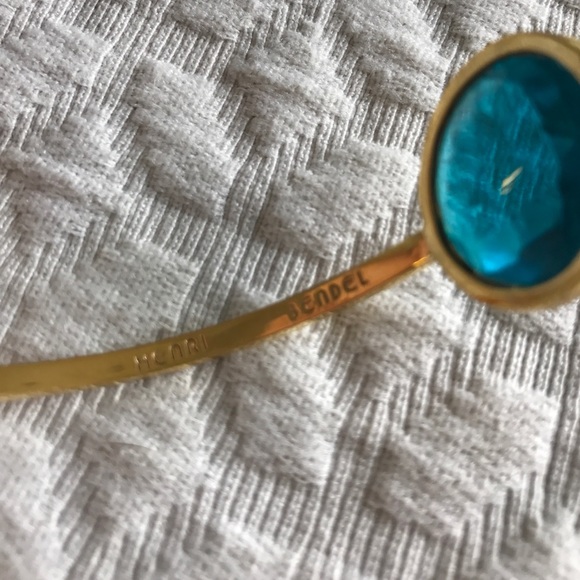 Henri Bendel gold tone marked bangle bracelets - Picture 2 of 4
