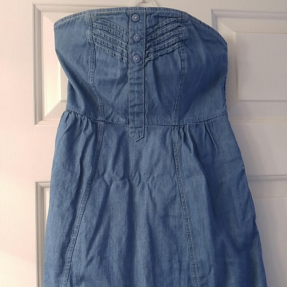 Strapless jean dress with pockets