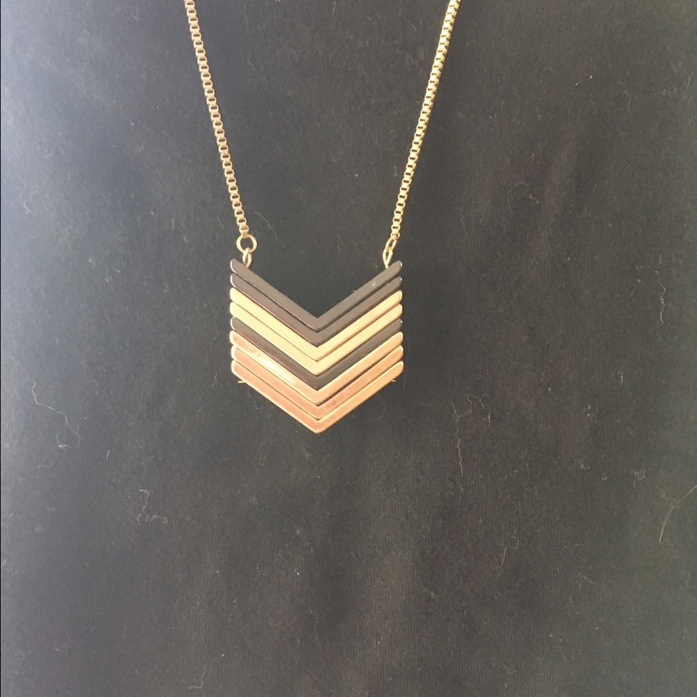 Two tone necklace