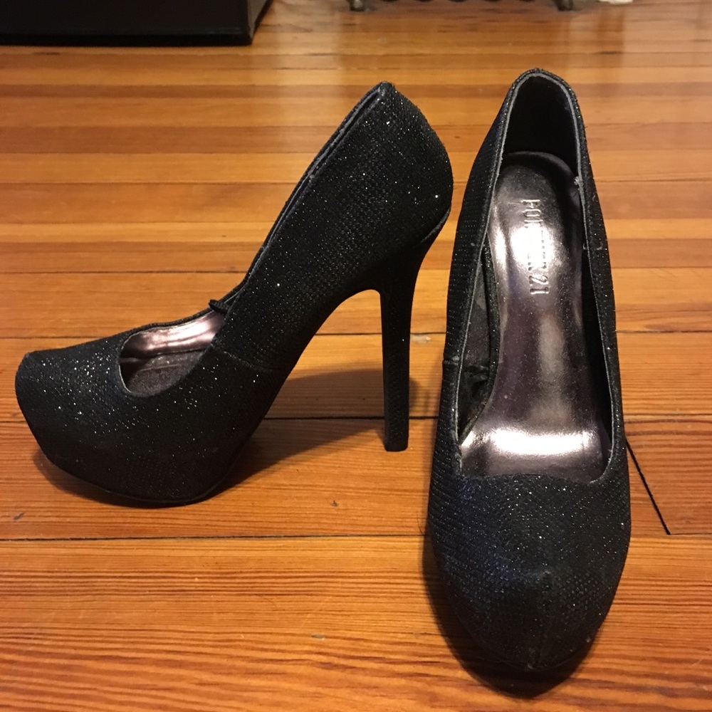 Black sparkly heels