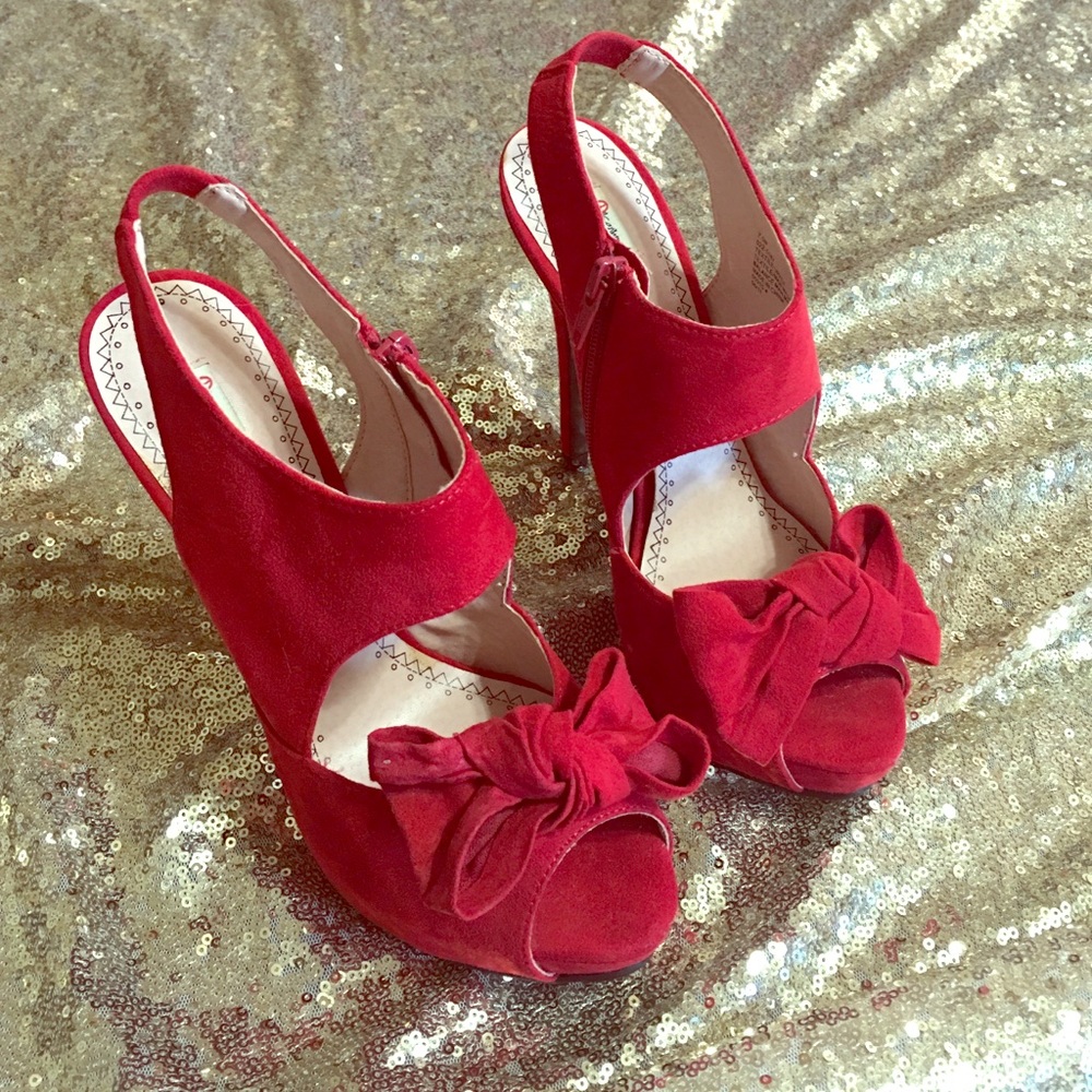Olsenboye Red Bow Heels