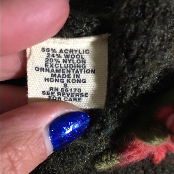 ❌SOLD❌Sleeping in the Snow hooded flower cardigan - Picture 4 of 7