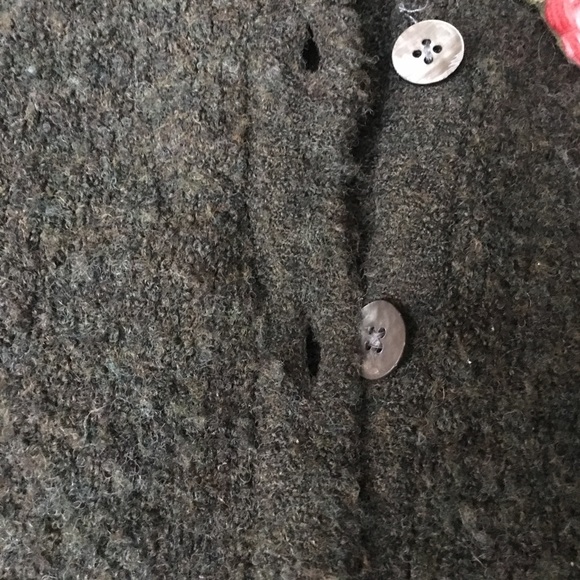 ❌SOLD❌Sleeping in the Snow hooded flower cardigan - Picture 6 of 7