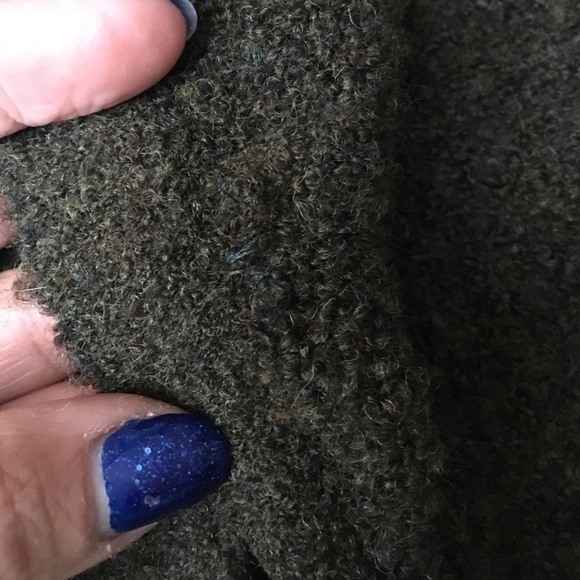 ❌SOLD❌Sleeping in the Snow hooded flower cardigan - Picture 7 of 7