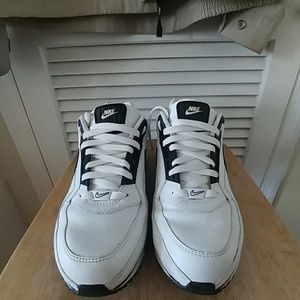 Nike Mens Sneakers