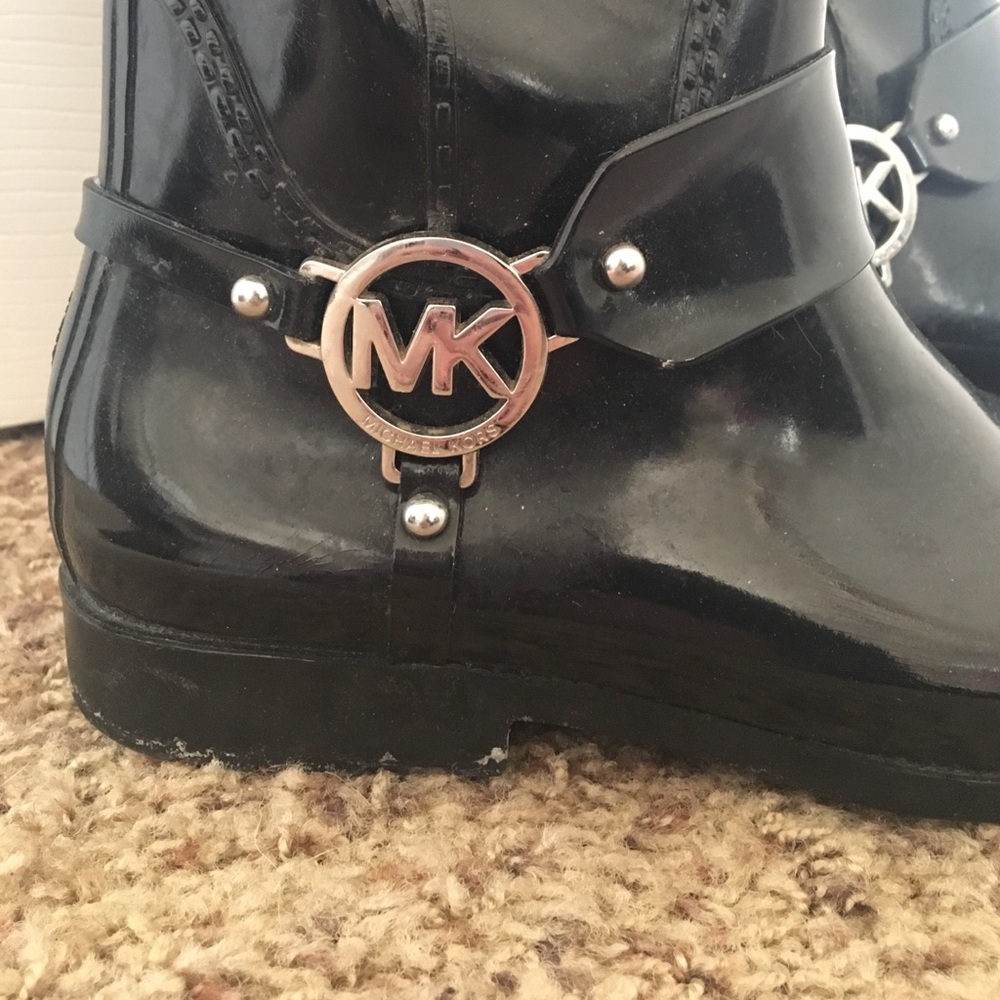 Michael Kors Rainboots - Picture 2 of 2